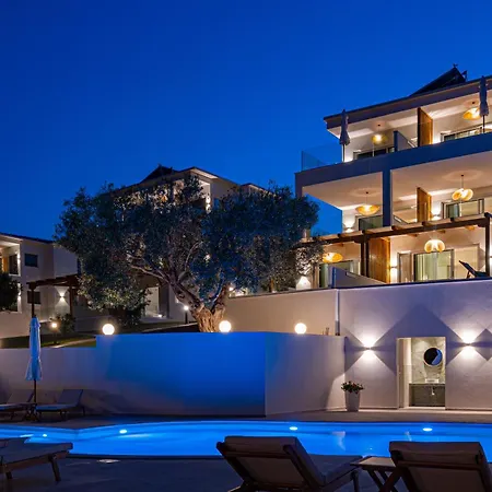 Serenity Hill * Paliouri