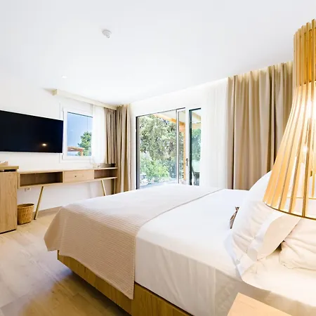 Serenity Hill Apartment